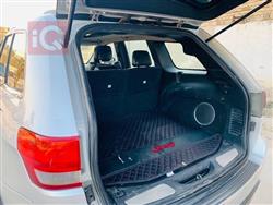 جیپ گراند شیرۆکی